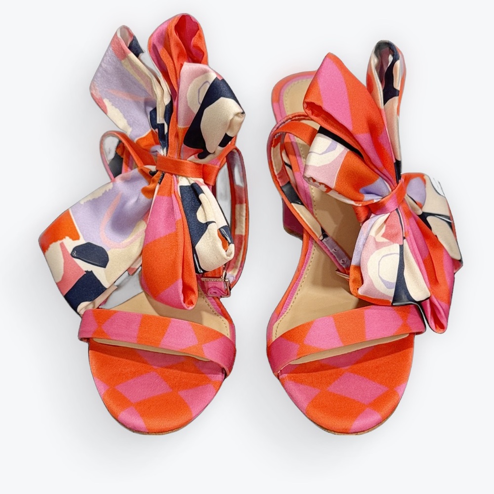 Gianni Bini Multicolor Patterned Heels - Picture 3 of 11